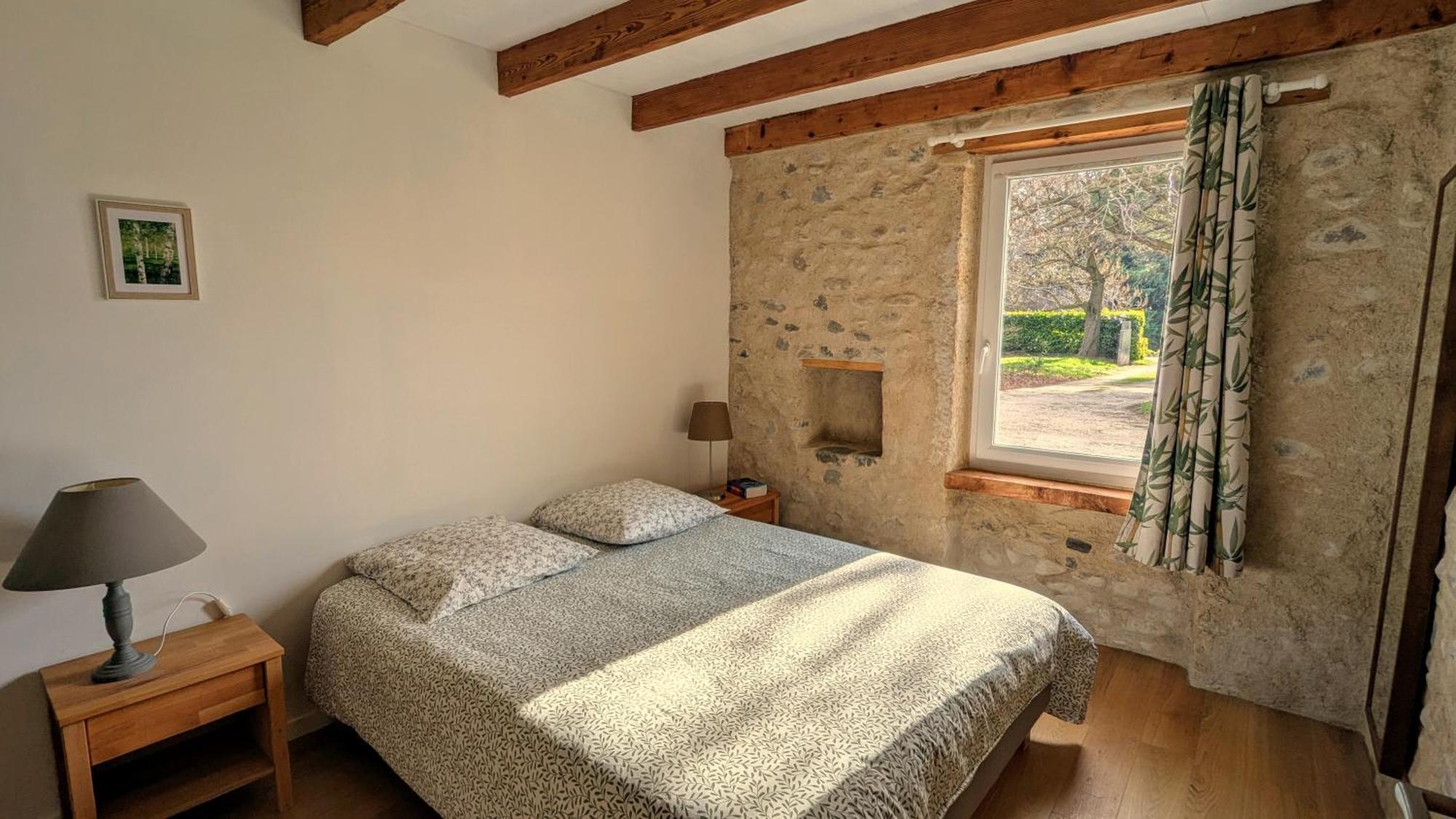 Rez-De-Jardin Independant Dans Ferme Maraichere Bio Avec Grand Jardin Privatif Clos Et Arbore Crest Exterior foto